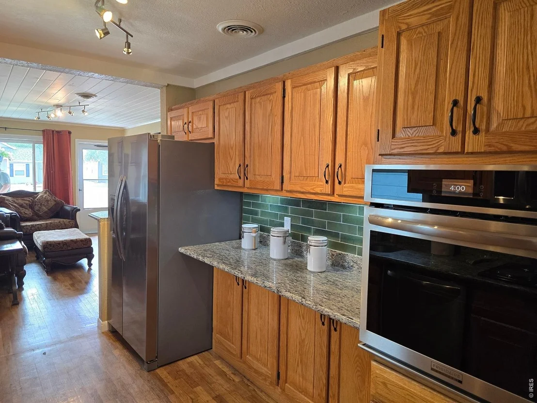 Photo of 520 N 3rd Ave