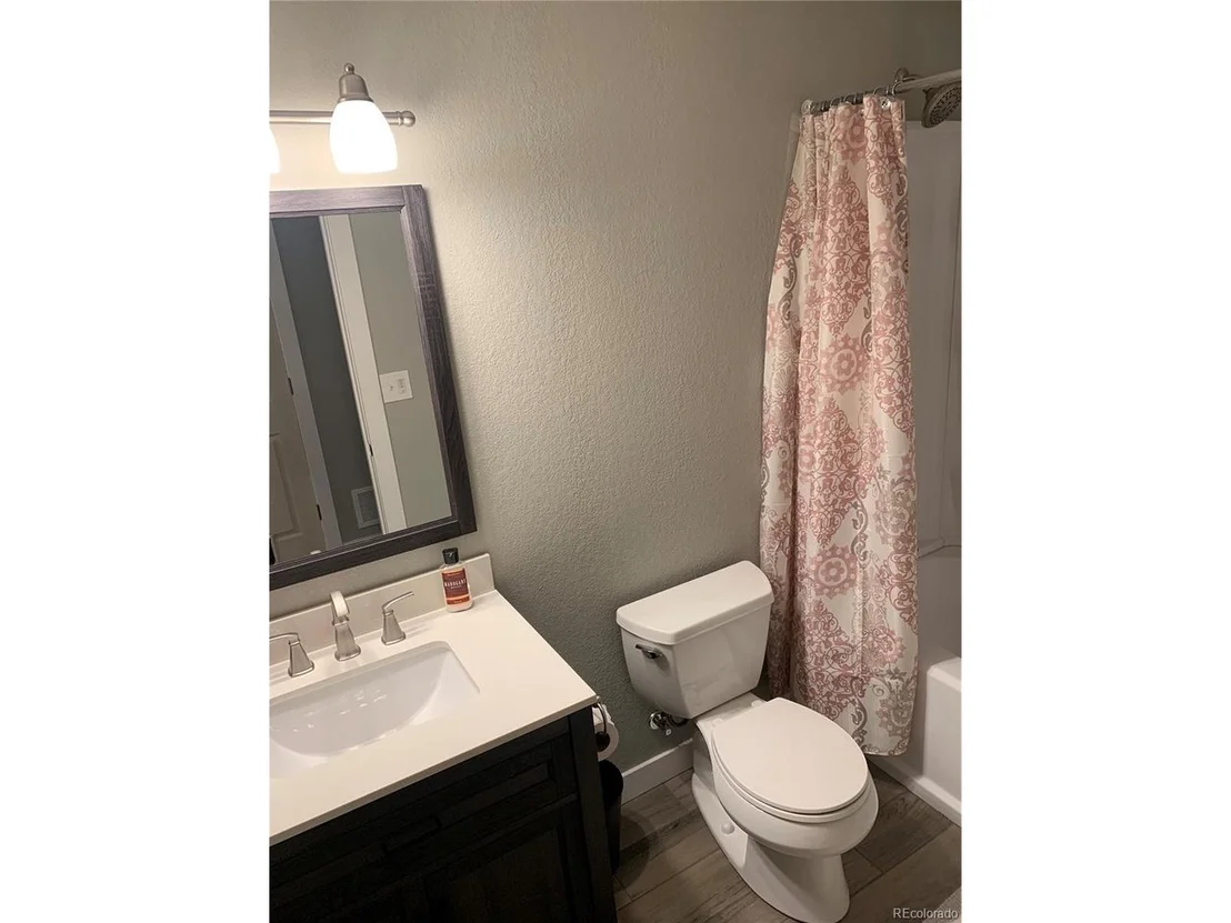 Photo of 902 Cliffrose Way