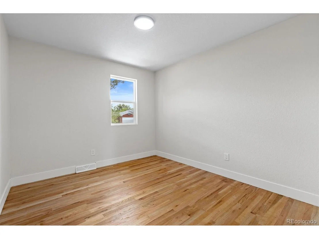 Photo of 361 Ursula St