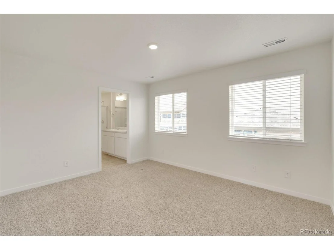 Photo of 611 Sawyers Pond Dr