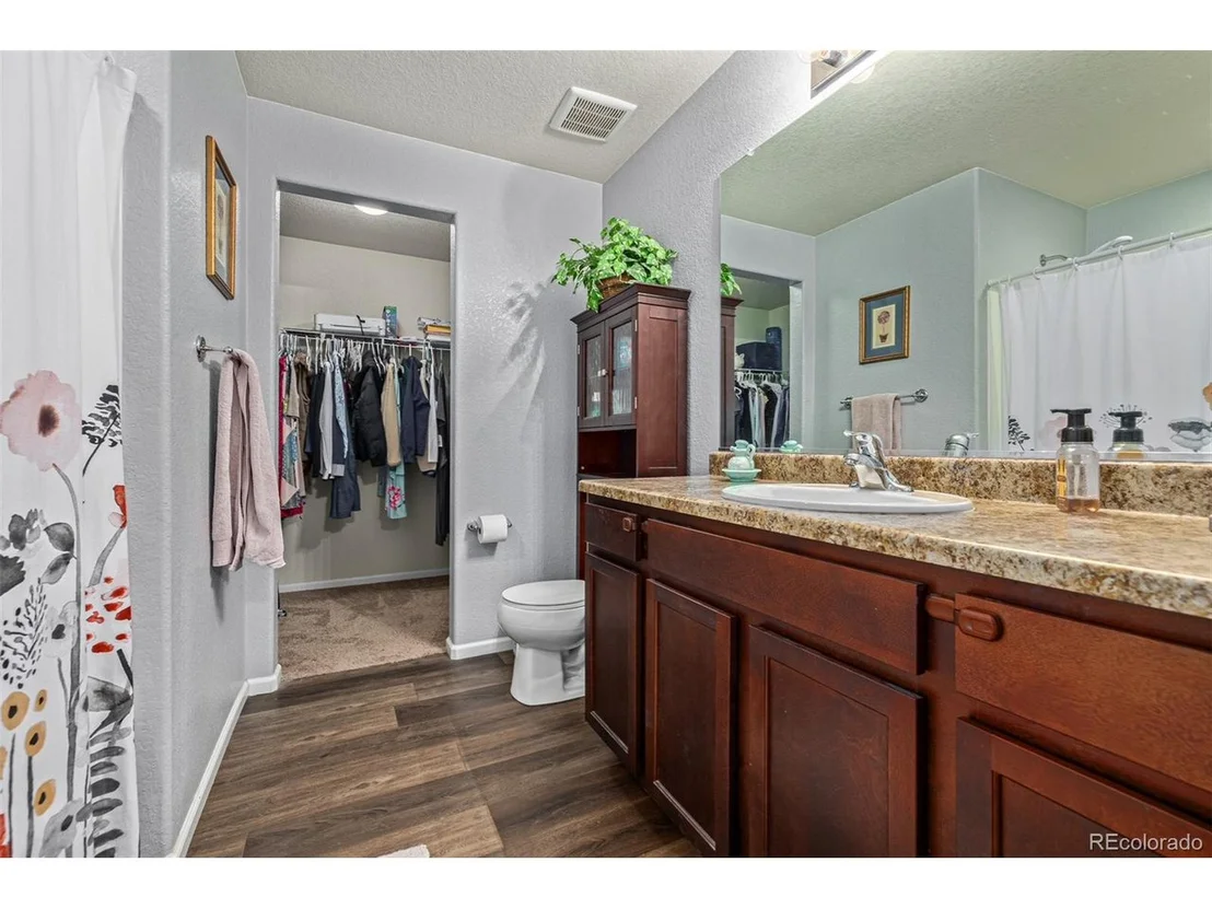 Photo of 47351 Iris Ave