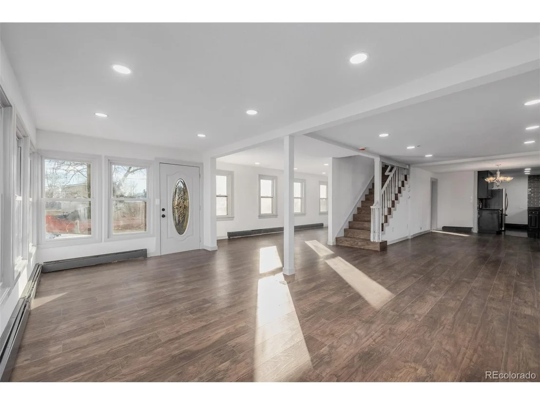 Photo of 115 Johnson St