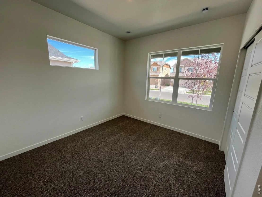 Photo of 521 85th Ave