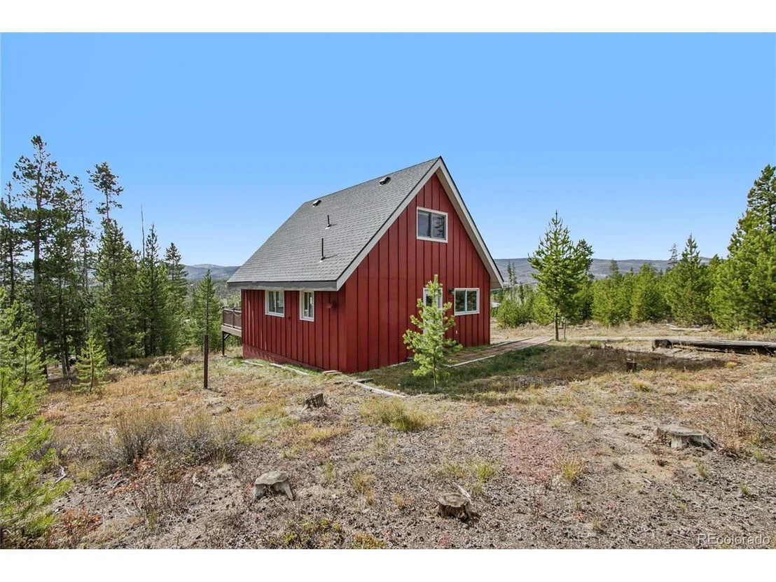 Photo of 22 Lodgepole Ln