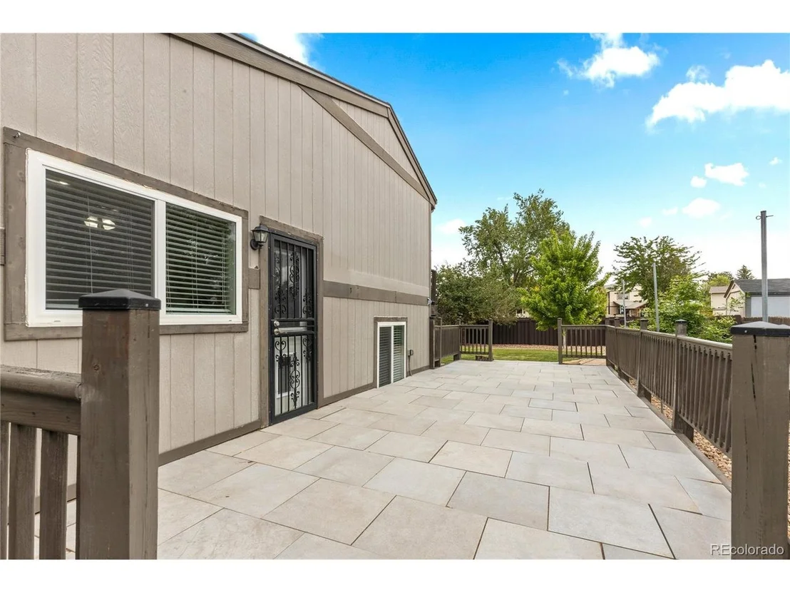 Photo of 17935 E Prentice Dr