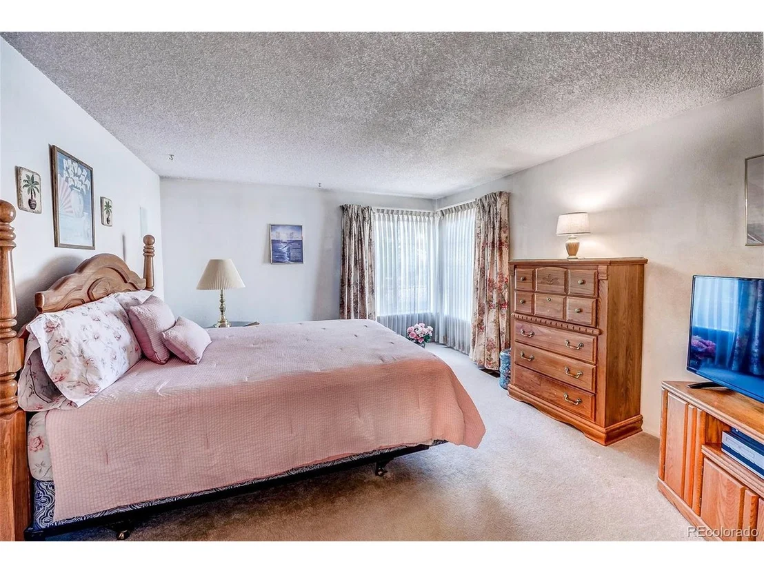 Photo of Unit A at 8419 Everett Way