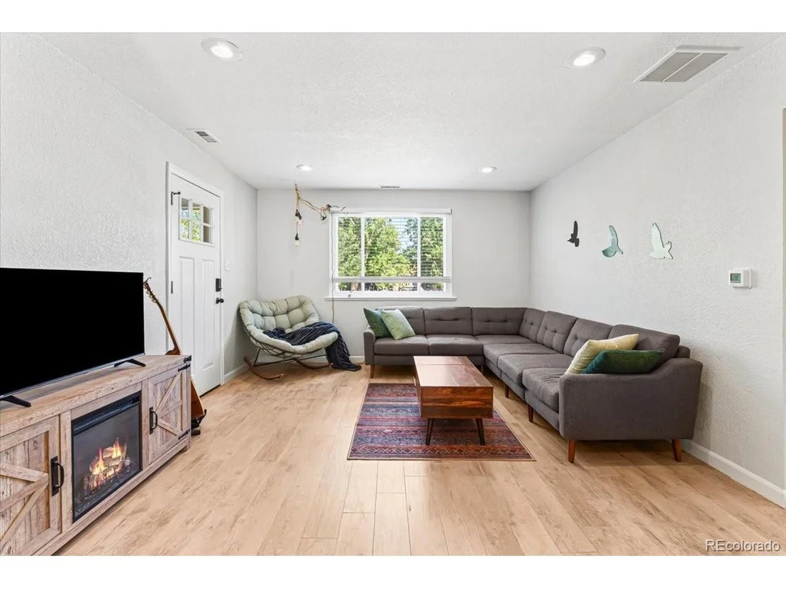 Photo of 1645 Wabash St