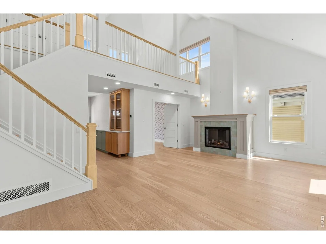 Photo of Unit 4 at 1333 Pine St