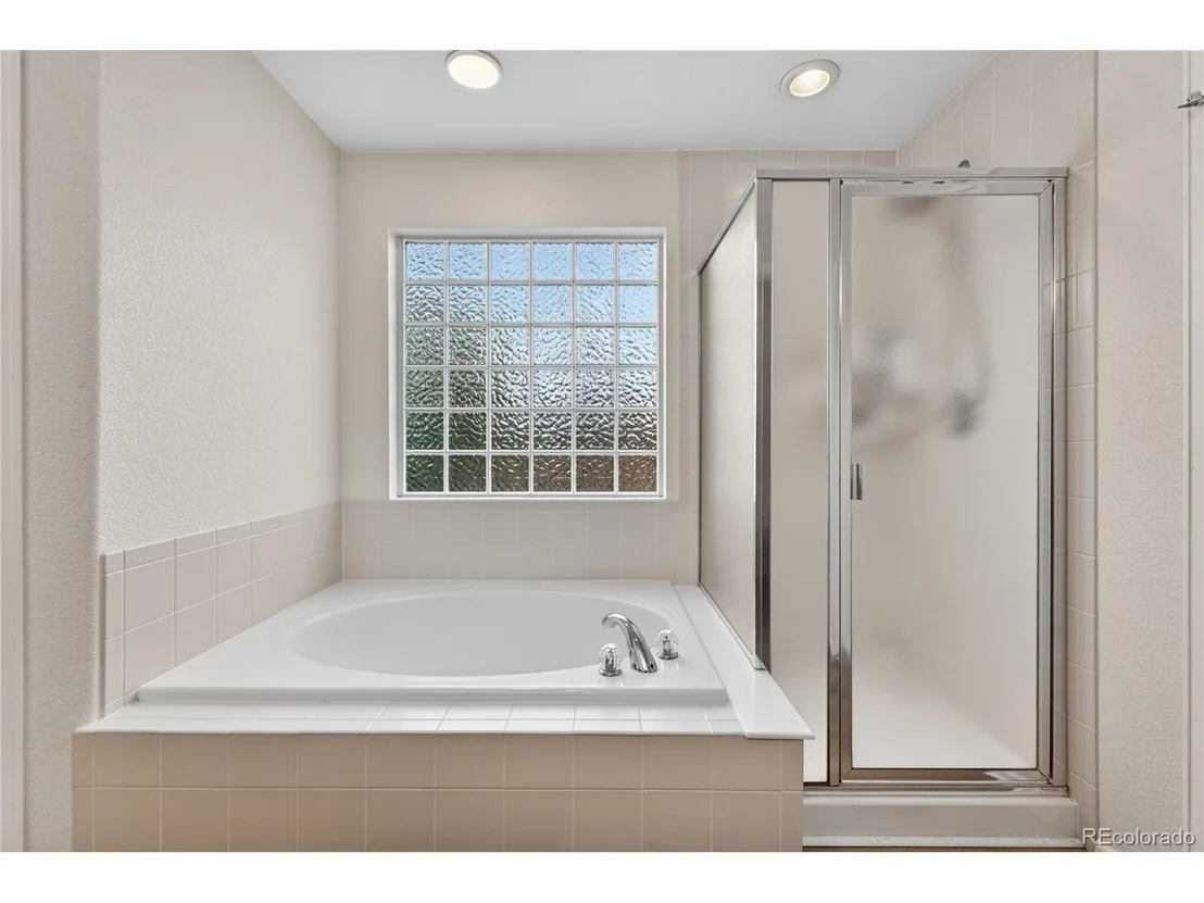 Photo of 6289 Viewpoint Ave