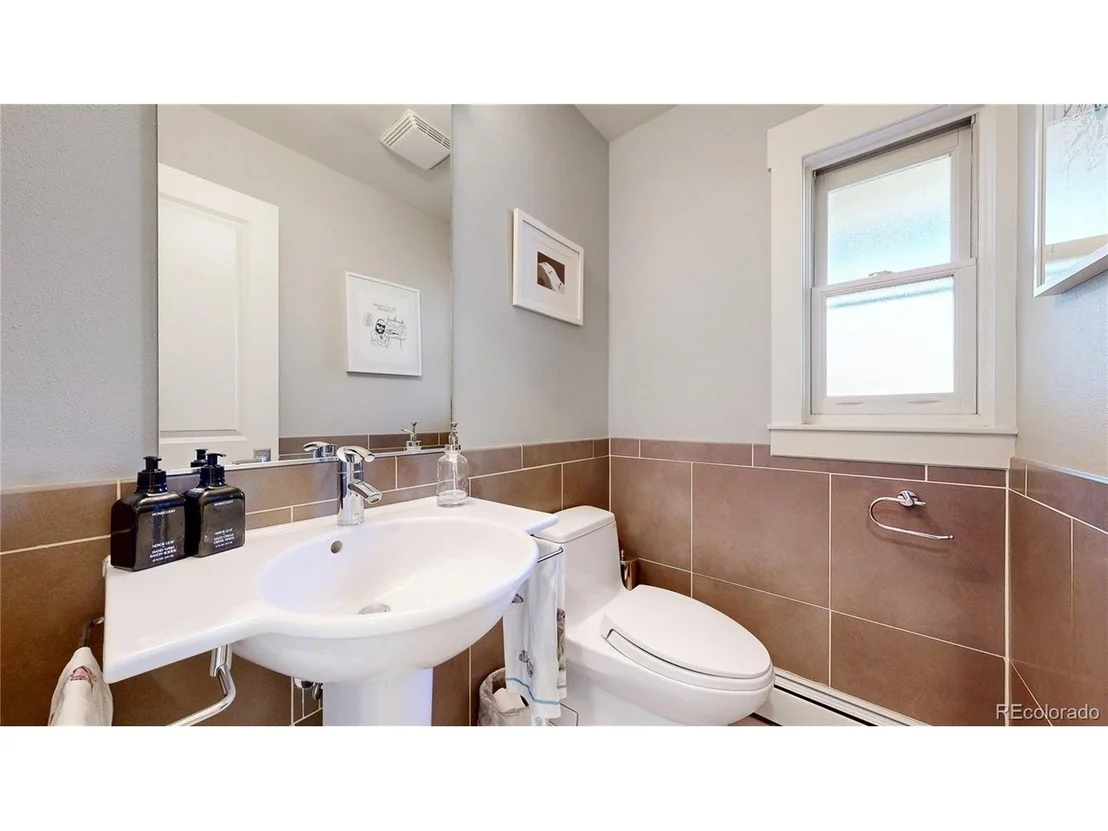 Photo of 477 Locust St