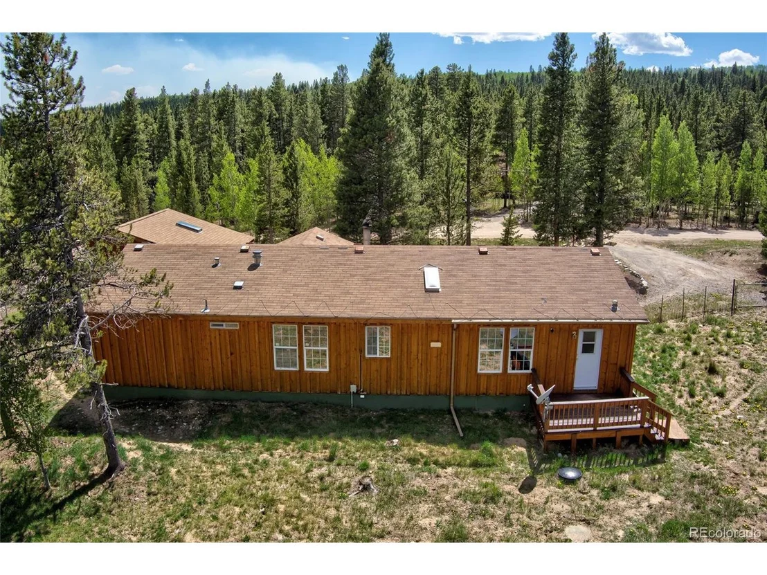 Photo of 166 Ski Doo Rd