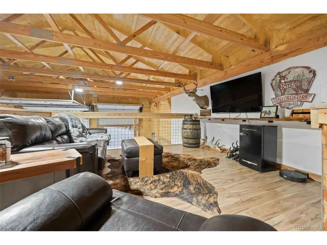 Photo of 150 Summit Dr