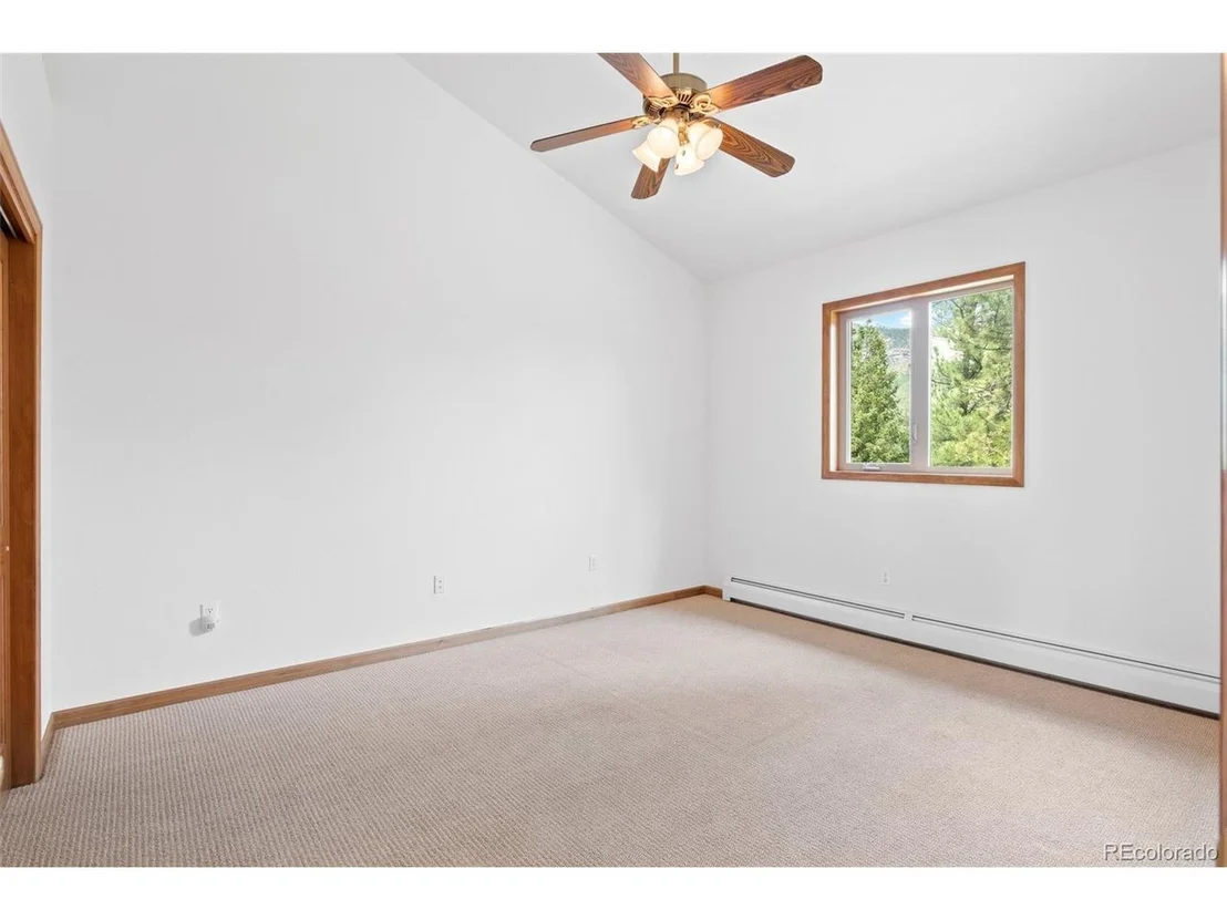 Photo of 1661 Old Stagecoach Rd
