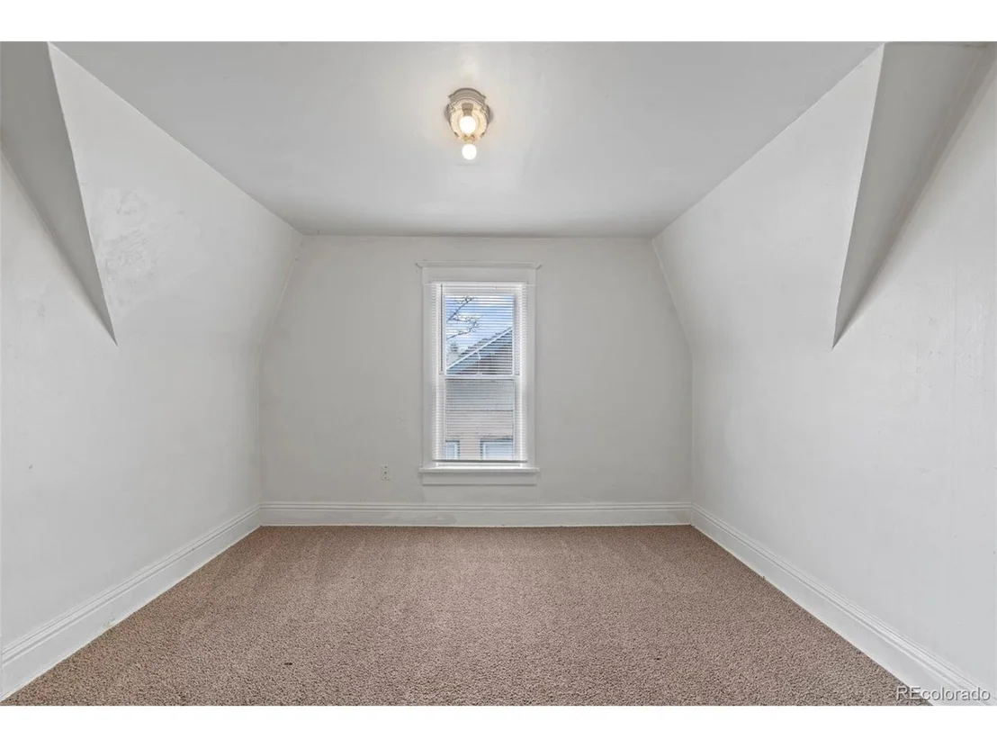 Photo of 1626 11th Ave