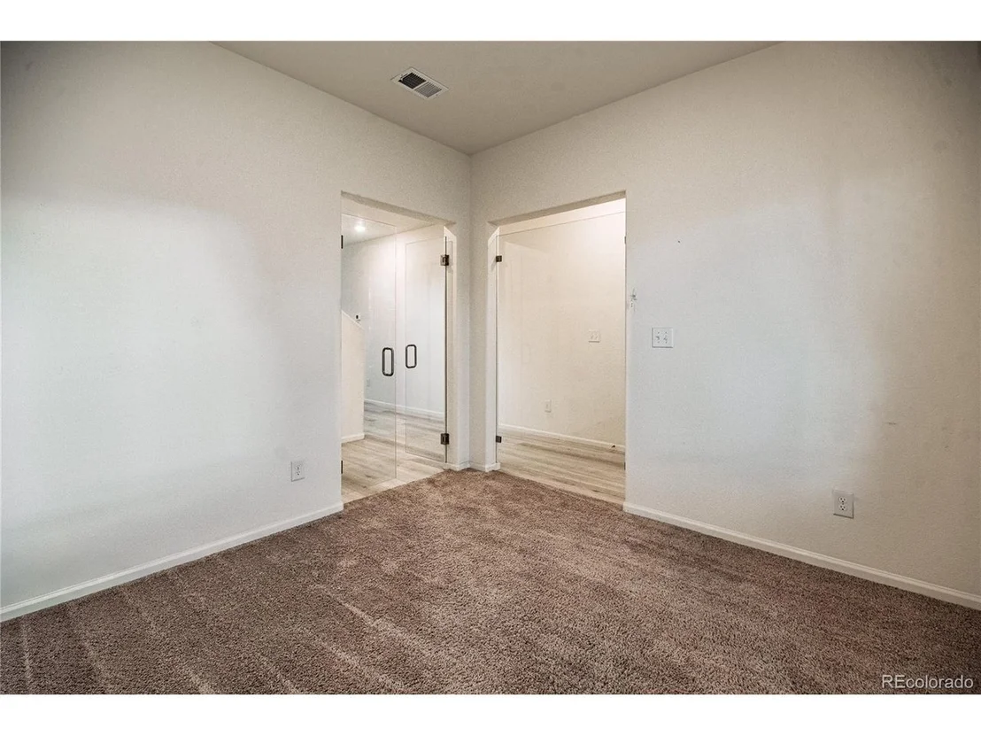 Photo of 350 Spruce St
