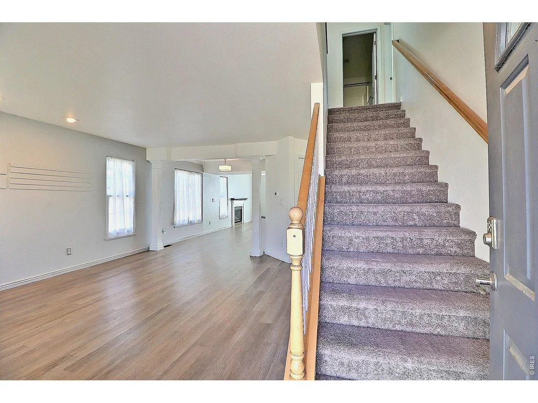 Photo of 324 53rd Ave