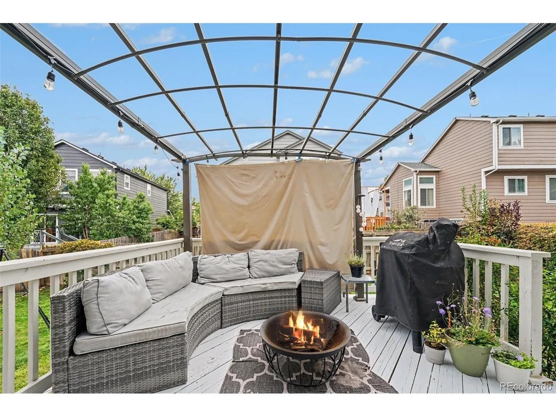 Photo of 16254 Blueleaf Pl