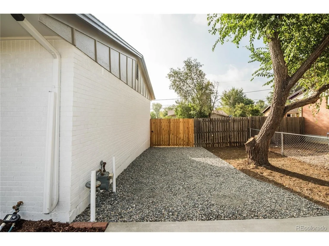 Photo of 9170 Cypress Dr