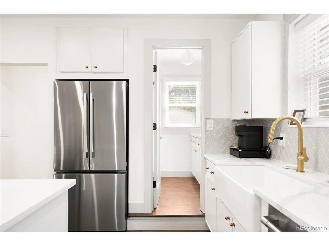 Photo of 2068 Jasmine St