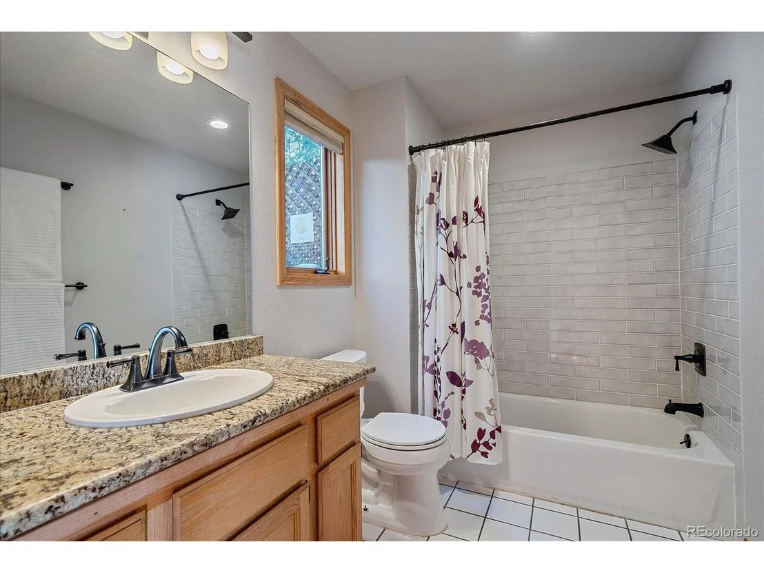 Photo of 4640 Hilltop Rd