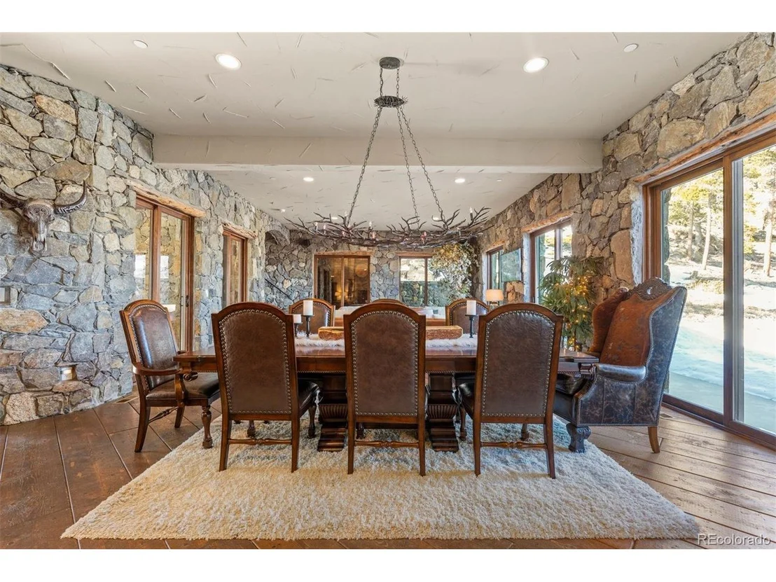 Photo of 142 Outpost Ln