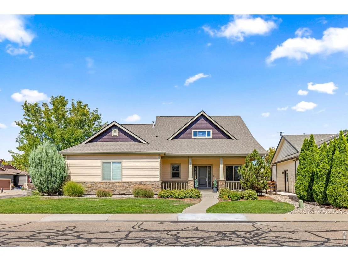 Photo of 102 Kitty Hawk Dr