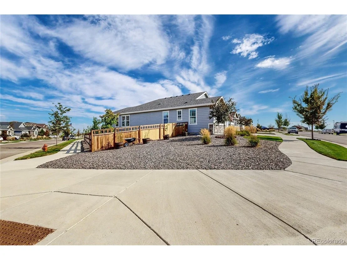 Photo of 4655 Meadow Dr