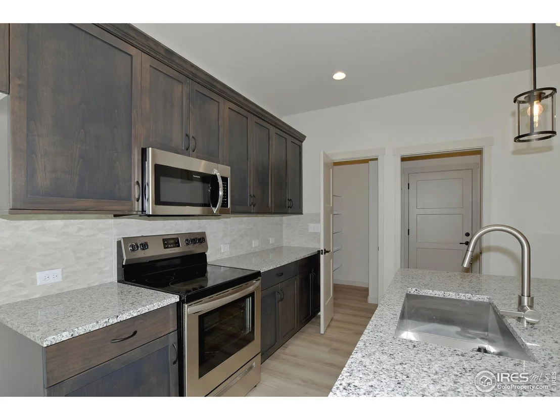 Photo of 120 63rd Ave