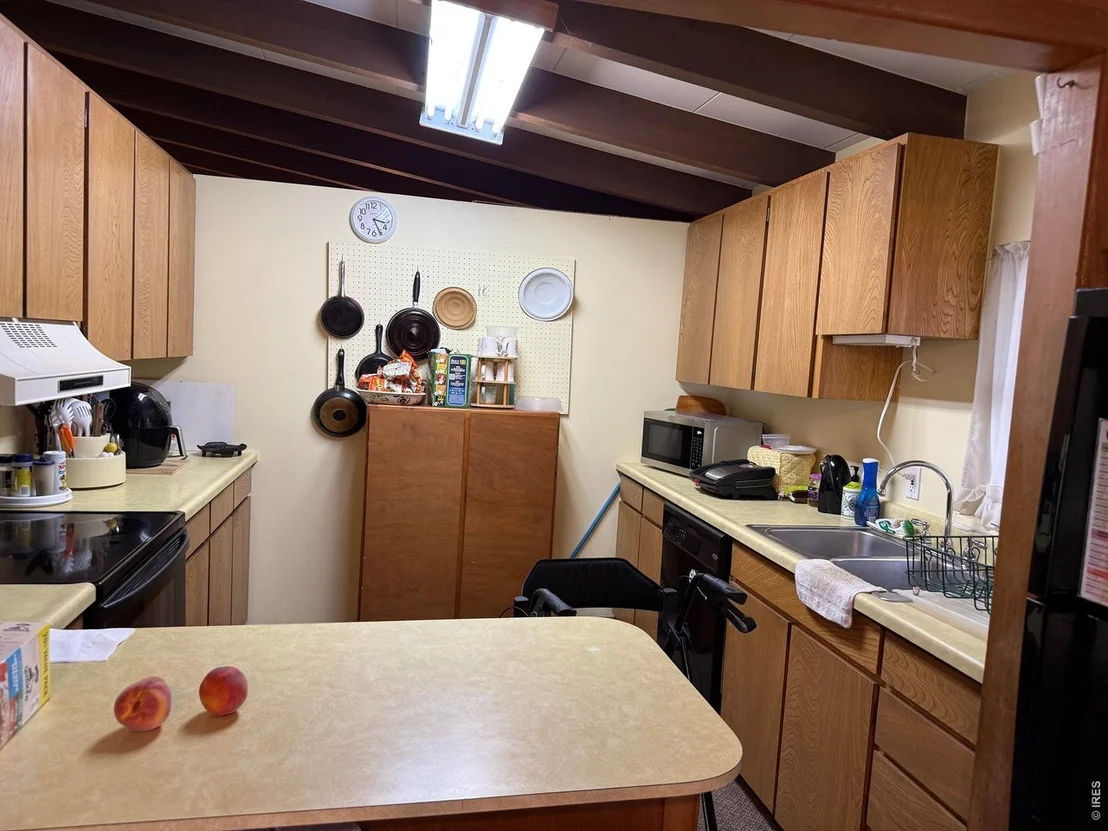 Photo of 1510 Violet Ave