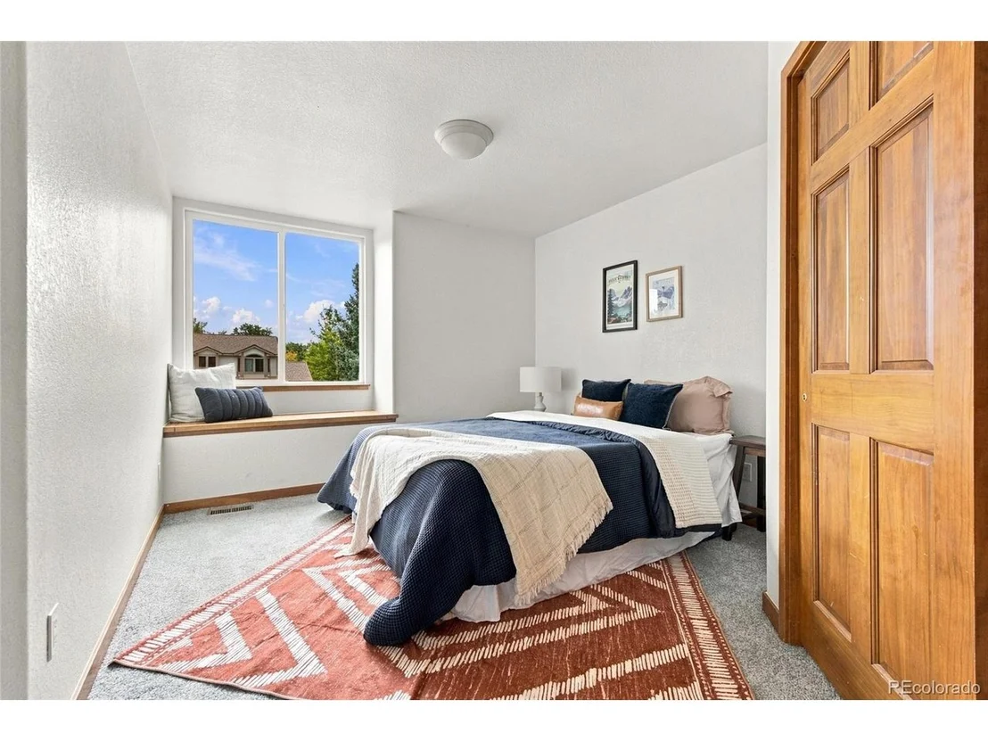 Photo of 11982 W 70th Pl