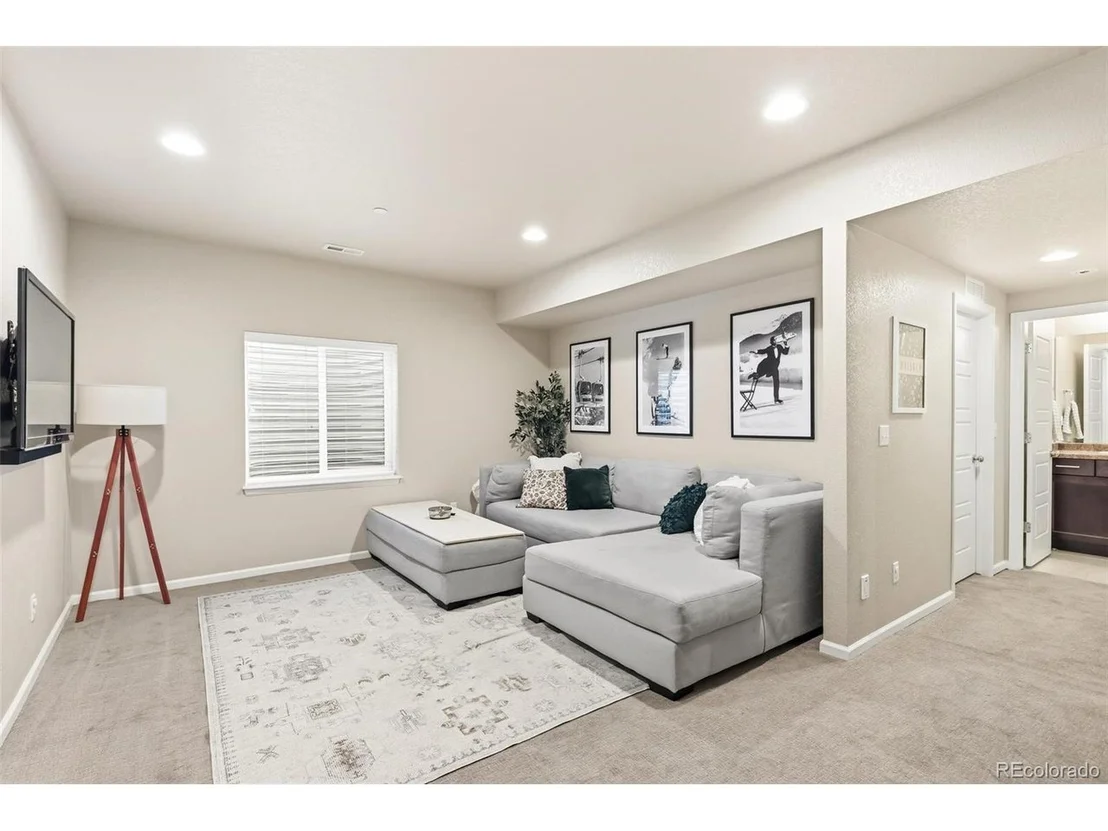 Photo of 5485 W 73rd Pl