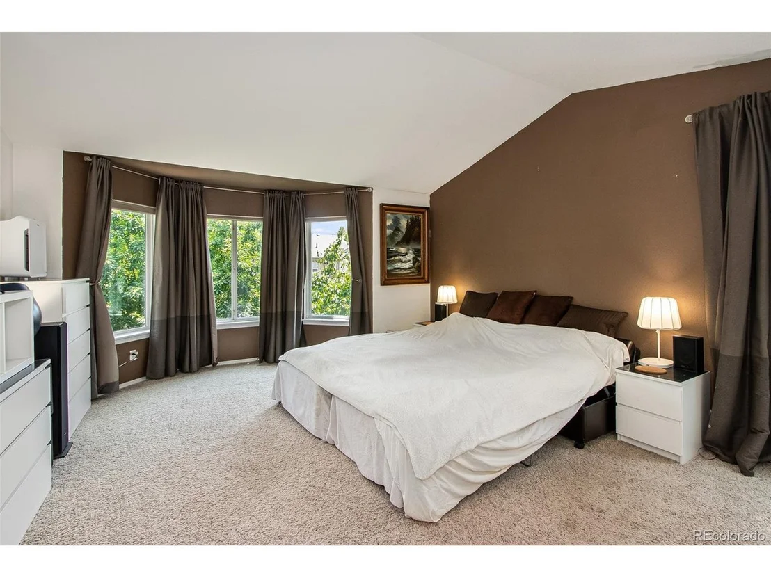 Photo of 4922 Shenandoah Ave