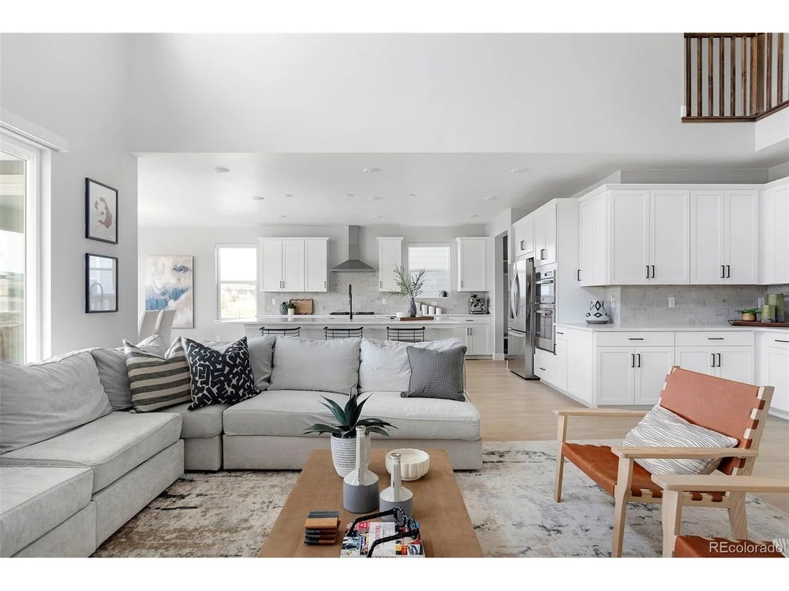 Photo of 9349 Russell Cir