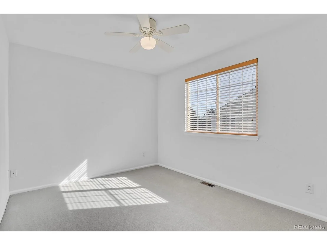 Photo of 10091 Darwin Ln