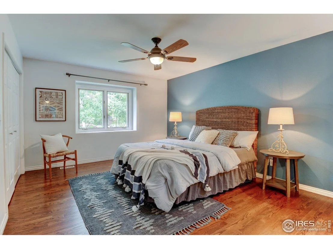 Photo of 901 Welch Ave