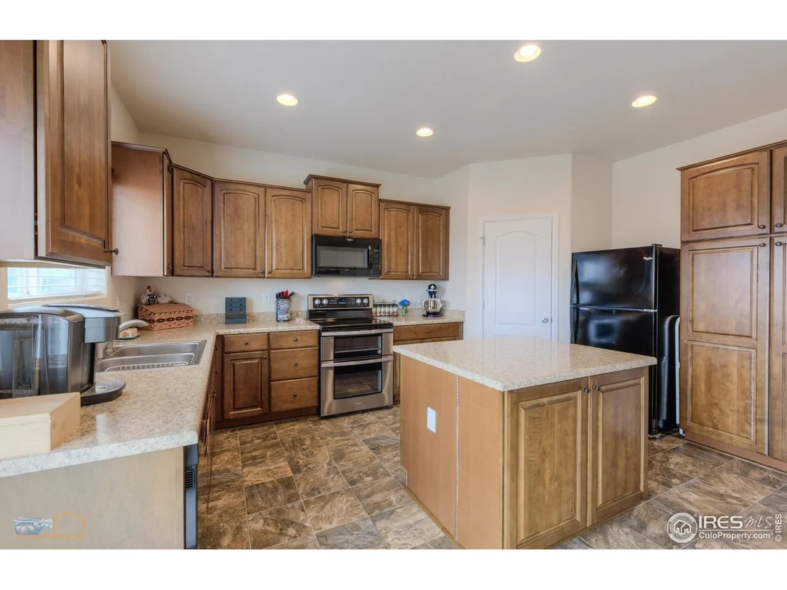 Photo of 591 Sandi Ln