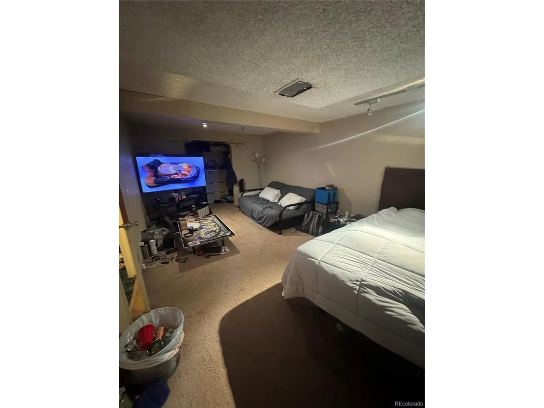 Photo of 8278 Cherokee St