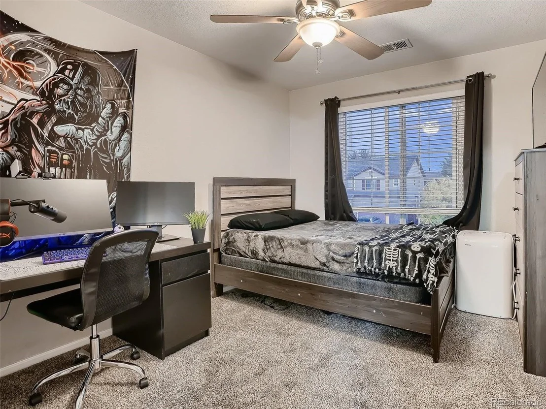 Photo of 10047 Crystal Cir