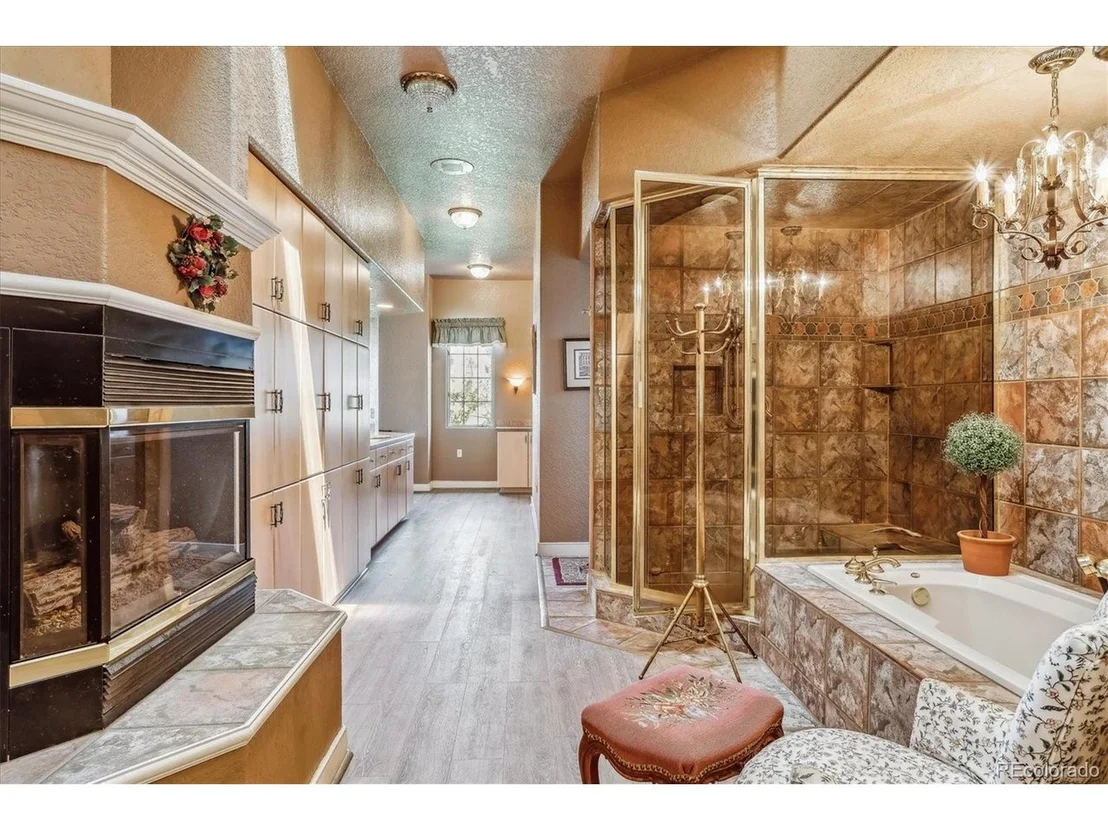 Photo of 9983 Heather Dr