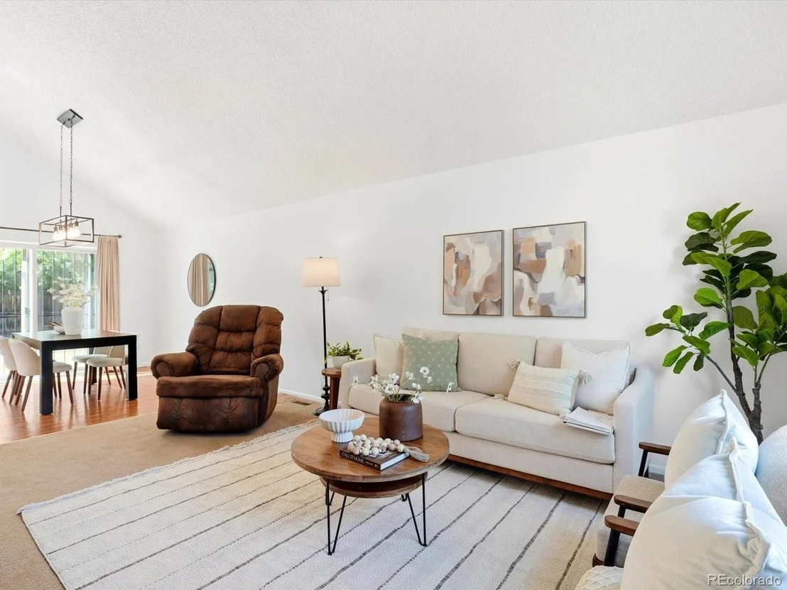 Photo of 10881 Ingalls Cir