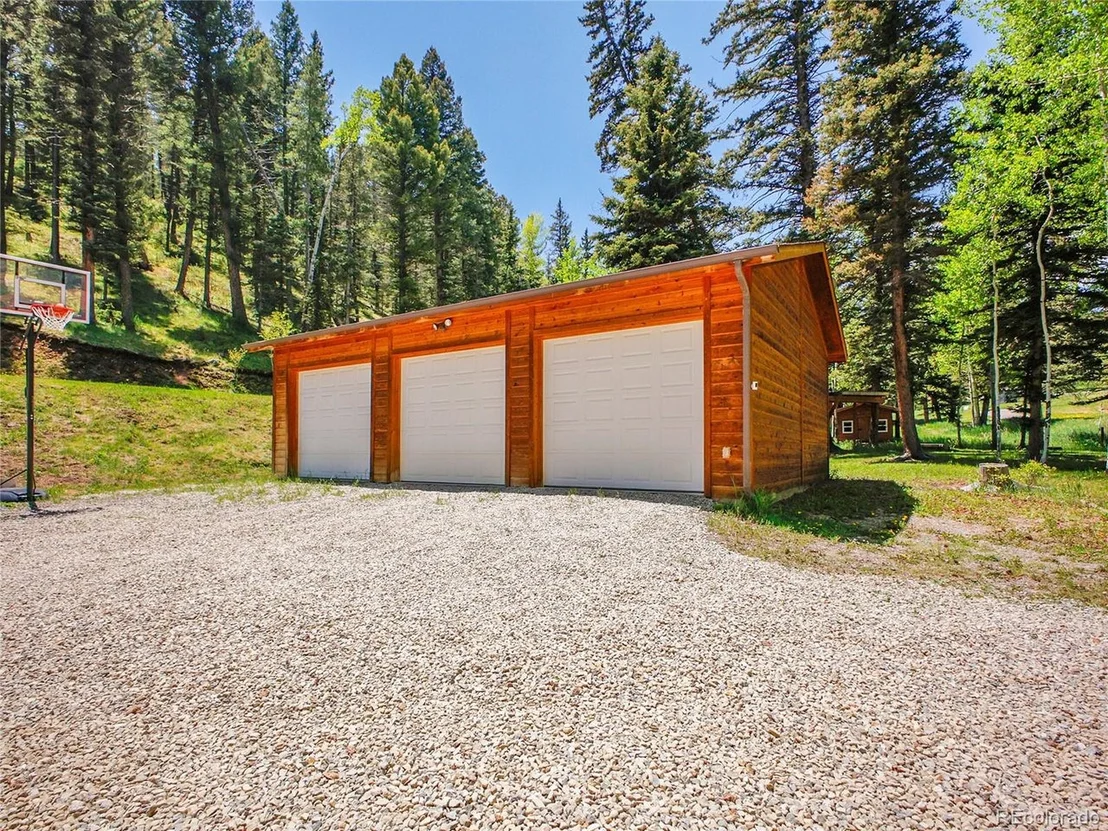 Photo of 11768 Black Hawk Dr