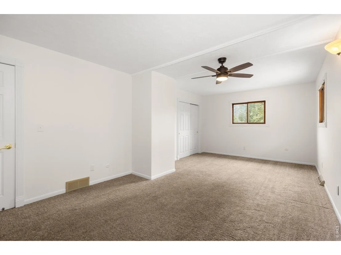 Photo of 42 Ottawa Ct