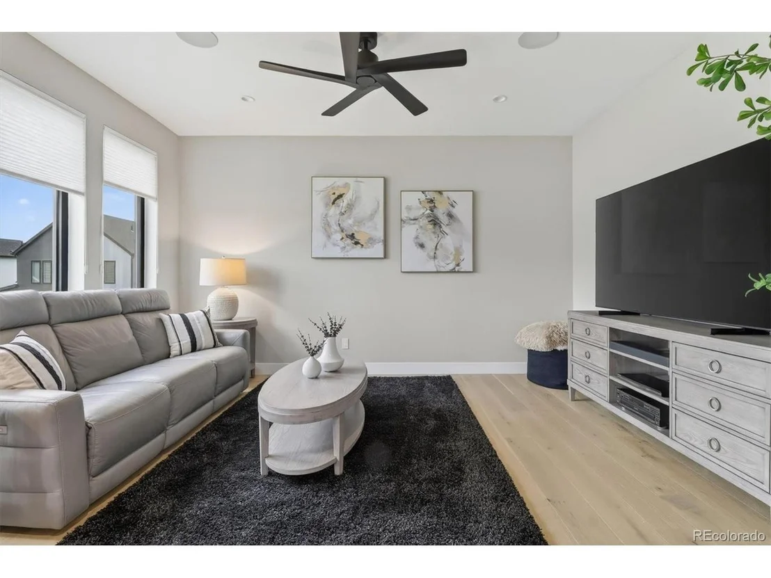 Photo of 1751 Barefoot Dr