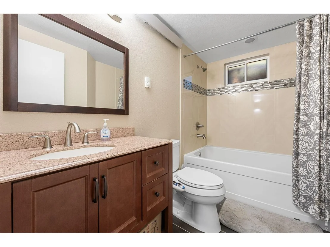 Photo of 1616 Smith Pl