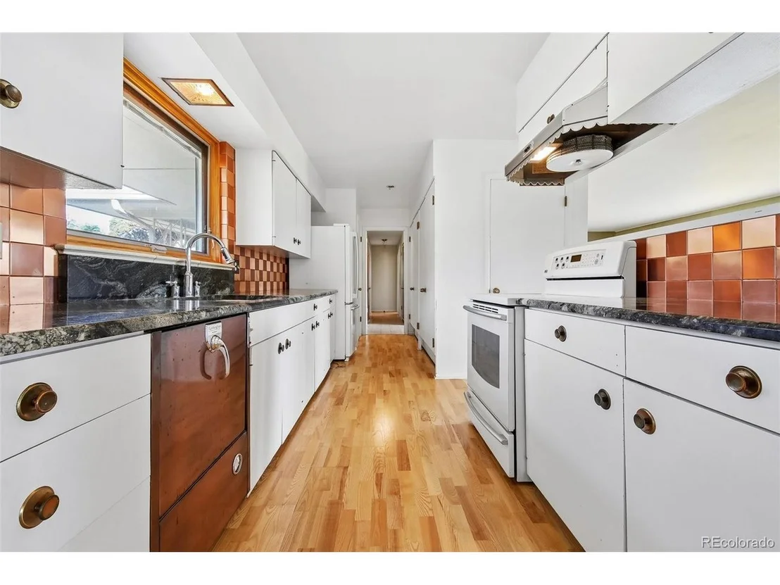 Photo of 10350 W 73rd Pl