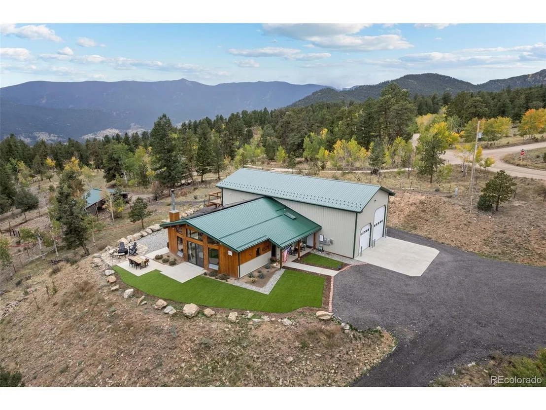 Photo of 150 Summit Dr