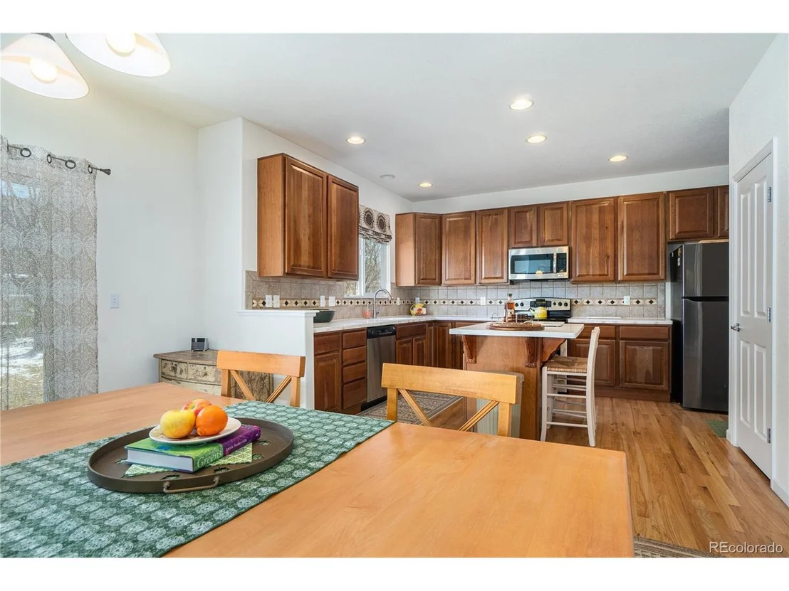 Photo of 10192 Dover St
