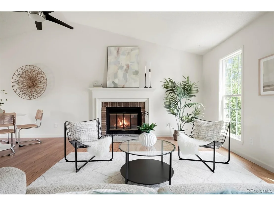 Photo of 768 Barberry Cir
