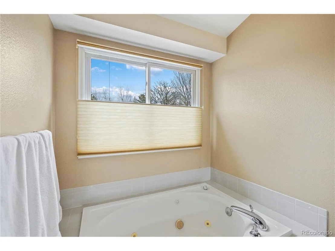 Photo of 2303 Vineyard Pl