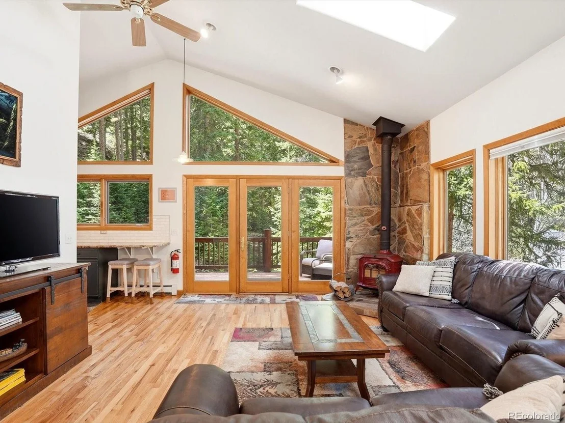 Photo of 2547 Mill Creek Rd